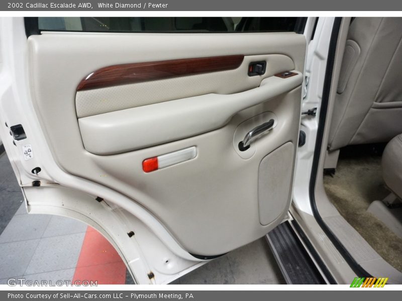 White Diamond / Pewter 2002 Cadillac Escalade AWD
