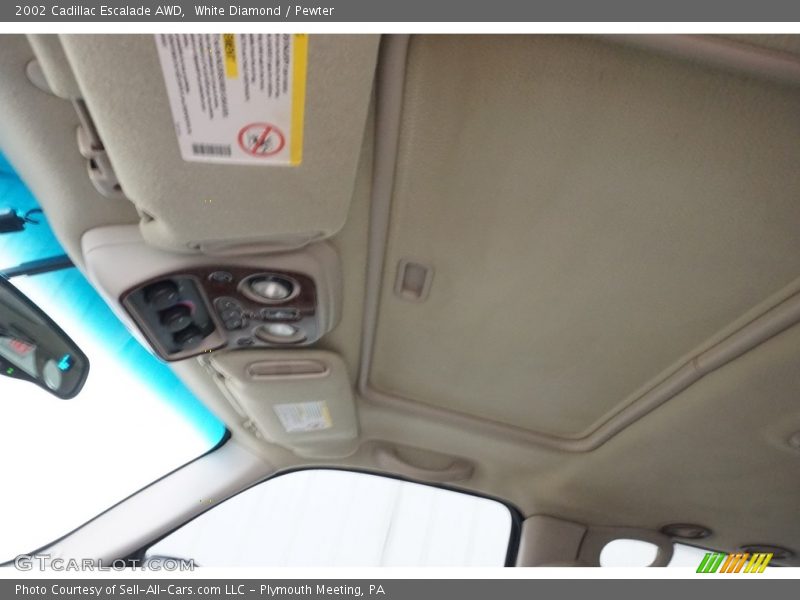 White Diamond / Pewter 2002 Cadillac Escalade AWD