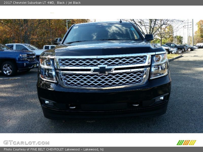 Black / Jet Black 2017 Chevrolet Suburban LT 4WD