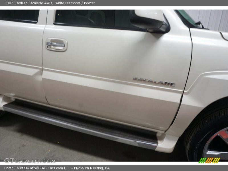 White Diamond / Pewter 2002 Cadillac Escalade AWD