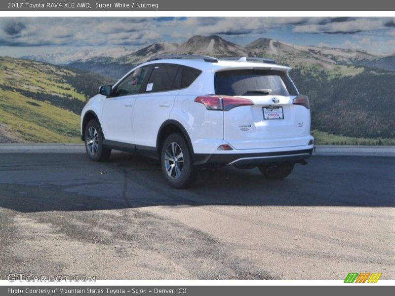 Super White / Nutmeg 2017 Toyota RAV4 XLE AWD