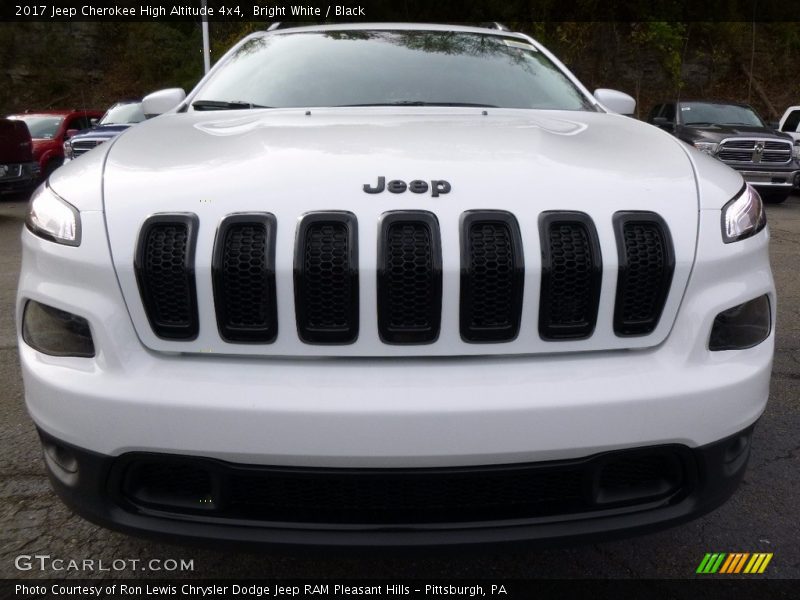 Bright White / Black 2017 Jeep Cherokee High Altitude 4x4