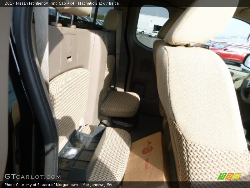 Magnetic Black / Beige 2017 Nissan Frontier SV King Cab 4x4