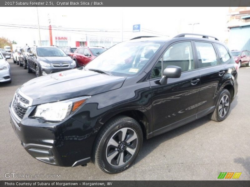 Crystal Black Silica / Black 2017 Subaru Forester 2.5i
