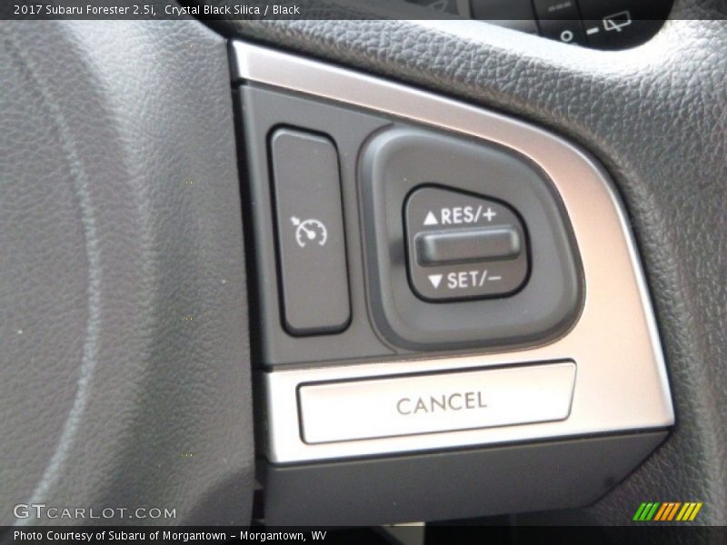 Crystal Black Silica / Black 2017 Subaru Forester 2.5i