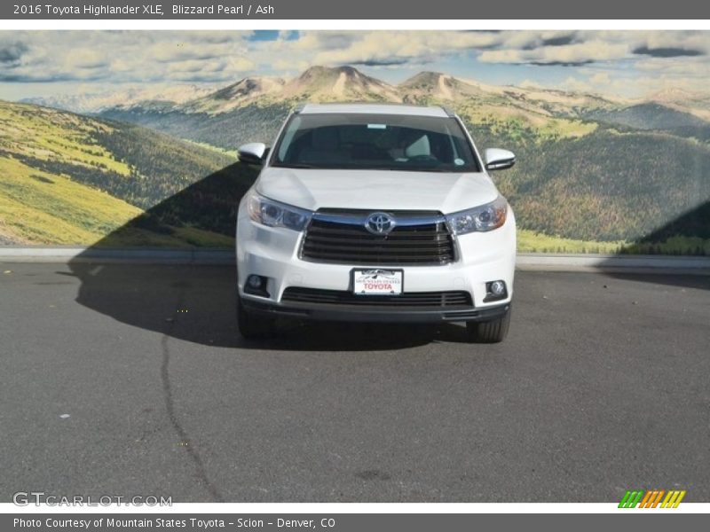 Blizzard Pearl / Ash 2016 Toyota Highlander XLE