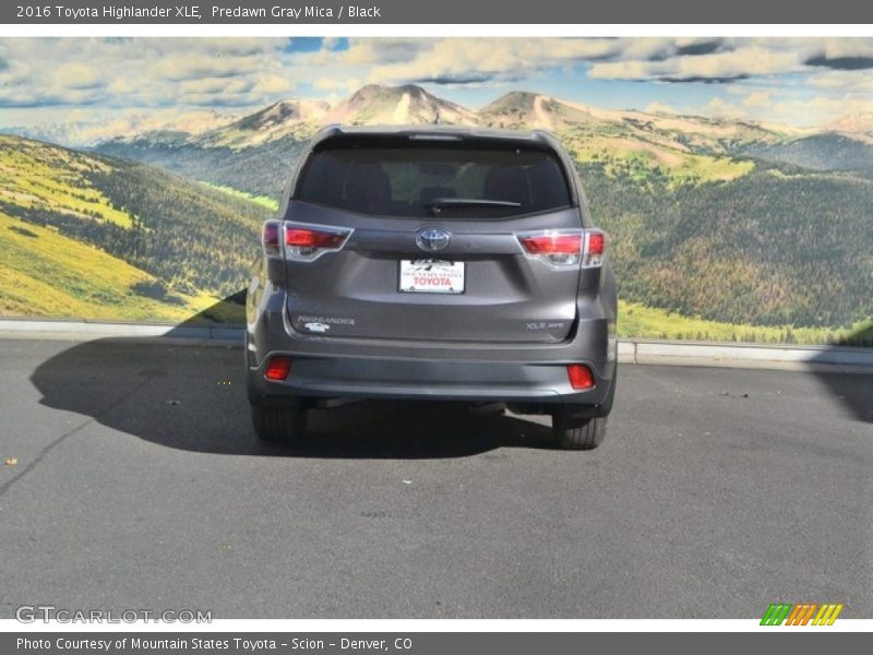 Predawn Gray Mica / Black 2016 Toyota Highlander XLE