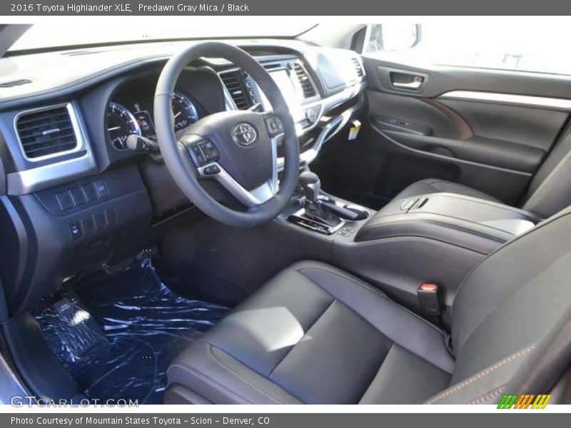 Predawn Gray Mica / Black 2016 Toyota Highlander XLE