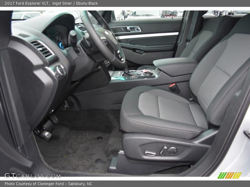 Ingot Silver / Ebony Black 2017 Ford Explorer XLT