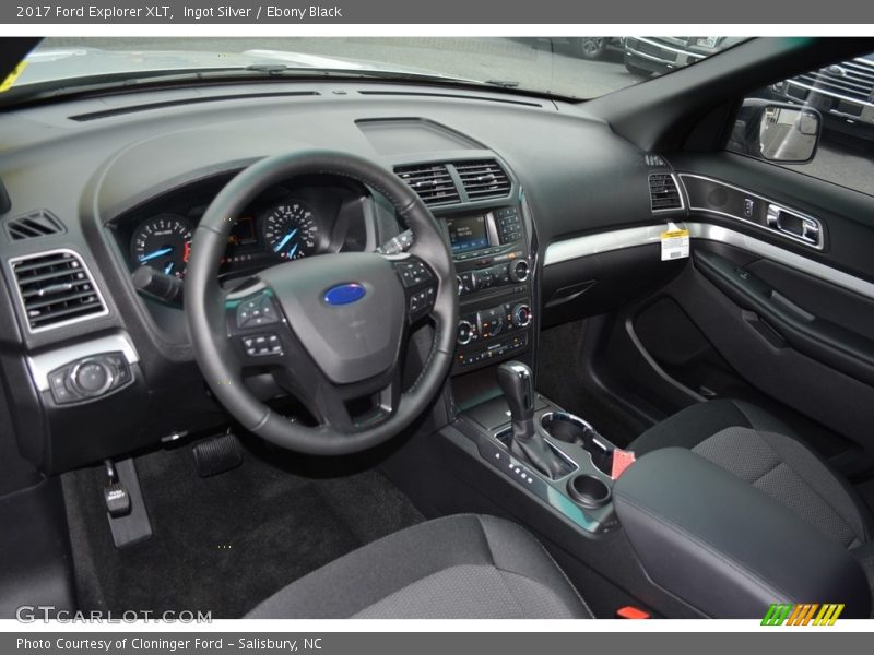 Ingot Silver / Ebony Black 2017 Ford Explorer XLT