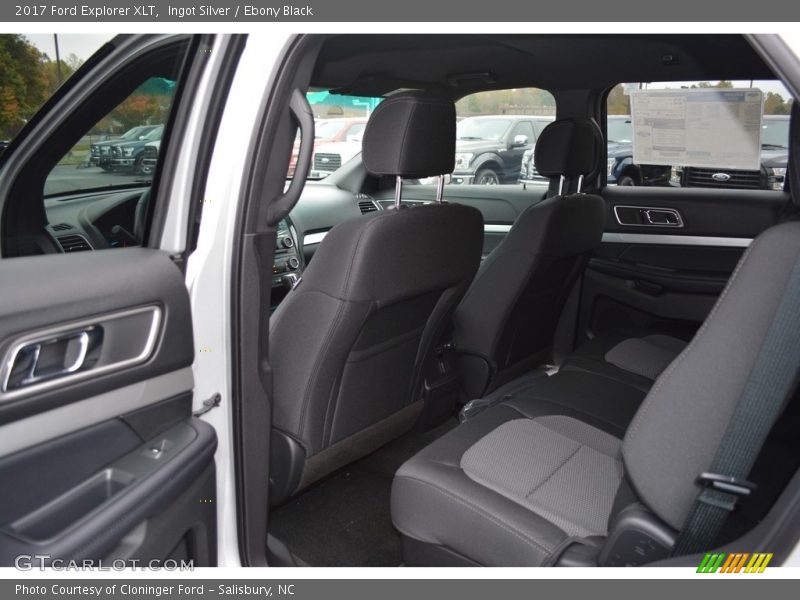 Ingot Silver / Ebony Black 2017 Ford Explorer XLT