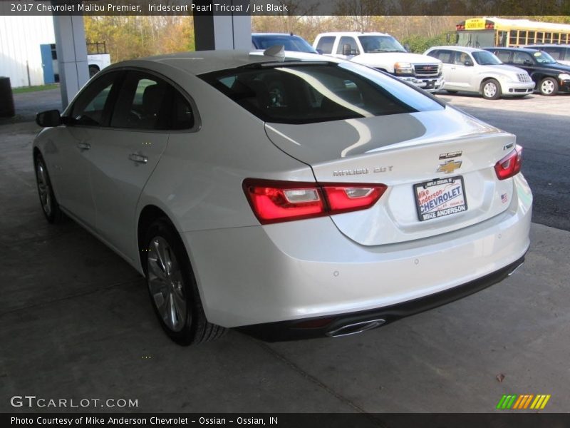 Iridescent Pearl Tricoat / Jet Black 2017 Chevrolet Malibu Premier