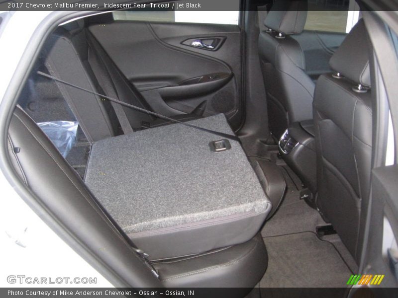 Iridescent Pearl Tricoat / Jet Black 2017 Chevrolet Malibu Premier