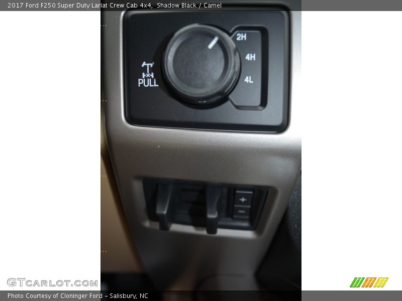 Controls of 2017 F250 Super Duty Lariat Crew Cab 4x4