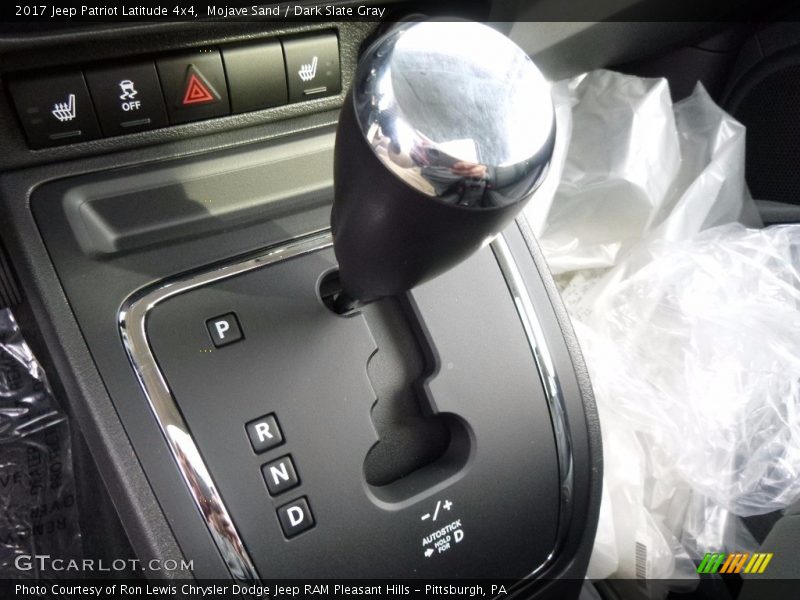 Mojave Sand / Dark Slate Gray 2017 Jeep Patriot Latitude 4x4