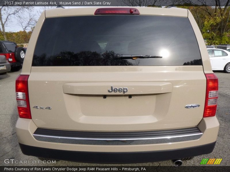 Mojave Sand / Dark Slate Gray 2017 Jeep Patriot Latitude 4x4