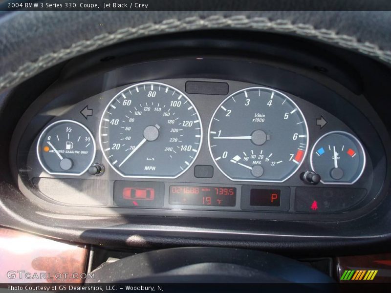 Jet Black / Grey 2004 BMW 3 Series 330i Coupe