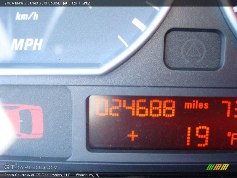 Jet Black / Grey 2004 BMW 3 Series 330i Coupe