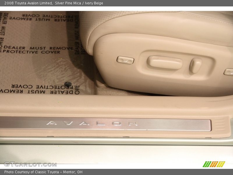 Silver Pine Mica / Ivory Beige 2008 Toyota Avalon Limited