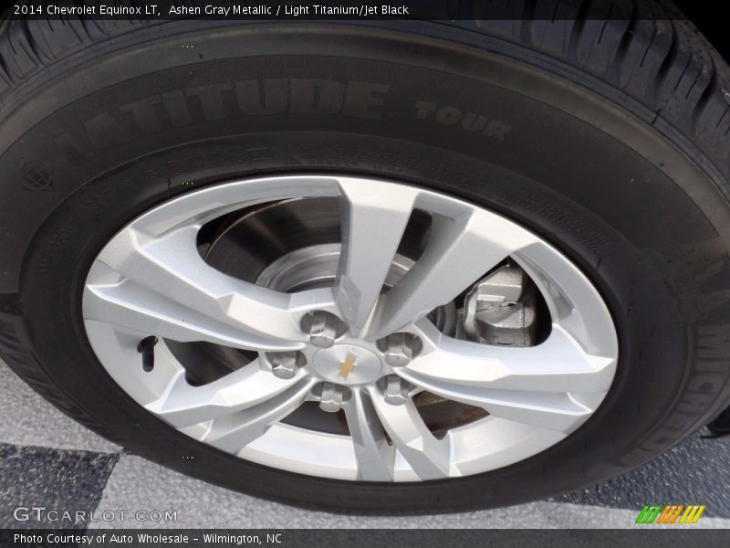 Ashen Gray Metallic / Light Titanium/Jet Black 2014 Chevrolet Equinox LT