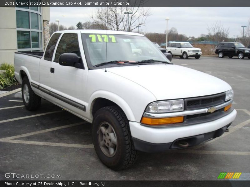 Summit White / Graphite 2001 Chevrolet S10 LS Extended Cab 4x4