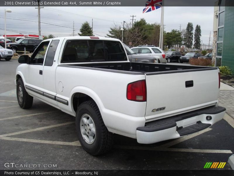 Summit White / Graphite 2001 Chevrolet S10 LS Extended Cab 4x4