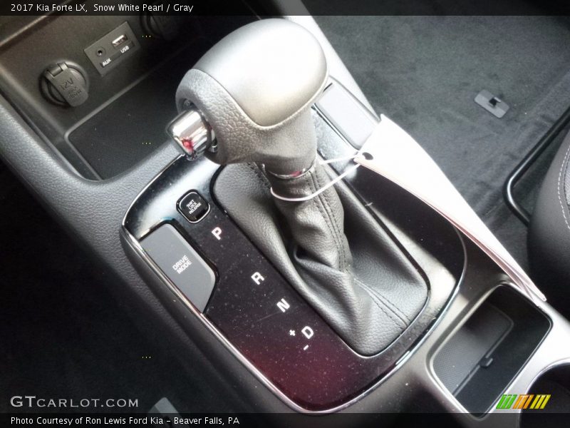  2017 Forte LX 6 Speed Automatic Shifter