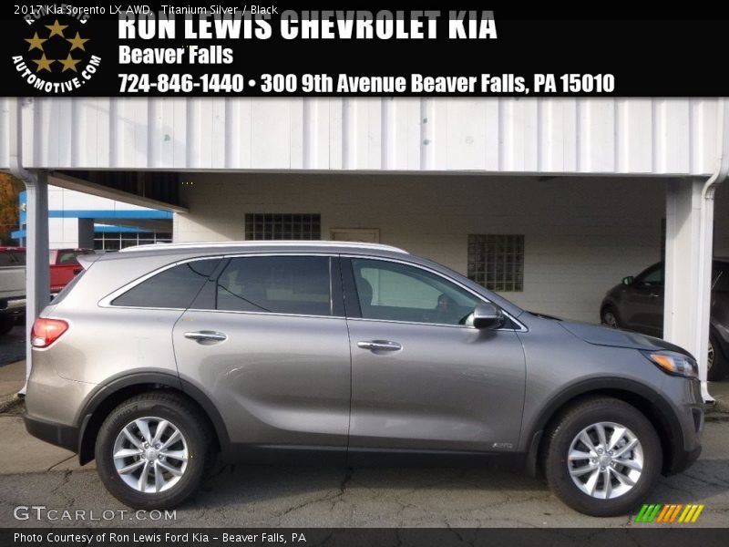 Titanium Silver / Black 2017 Kia Sorento LX AWD
