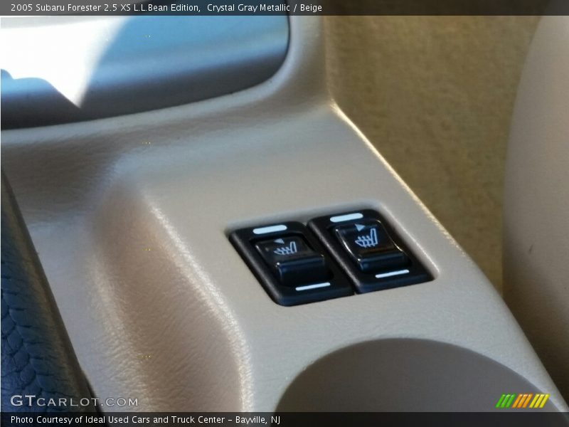 Crystal Gray Metallic / Beige 2005 Subaru Forester 2.5 XS L.L.Bean Edition