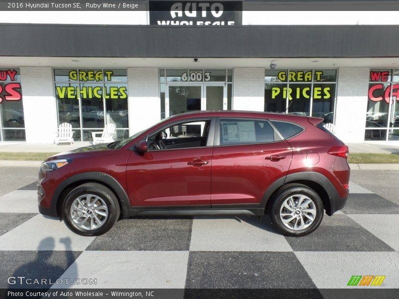 Ruby Wine / Beige 2016 Hyundai Tucson SE