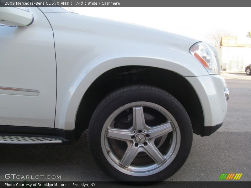 Arctic White / Cashmere 2009 Mercedes-Benz GL 550 4Matic