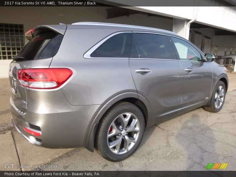 Titanium Silver / Black 2017 Kia Sorento SX V6 AWD