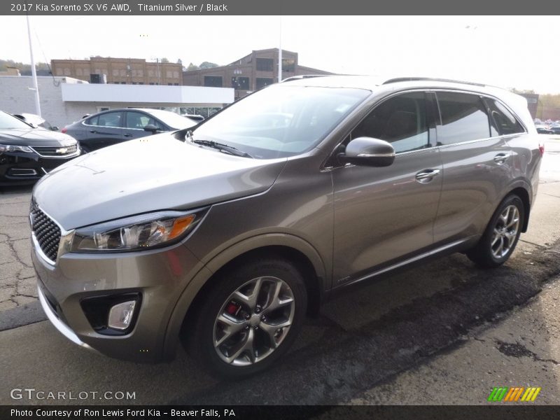 Titanium Silver / Black 2017 Kia Sorento SX V6 AWD