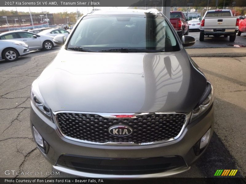 Titanium Silver / Black 2017 Kia Sorento SX V6 AWD