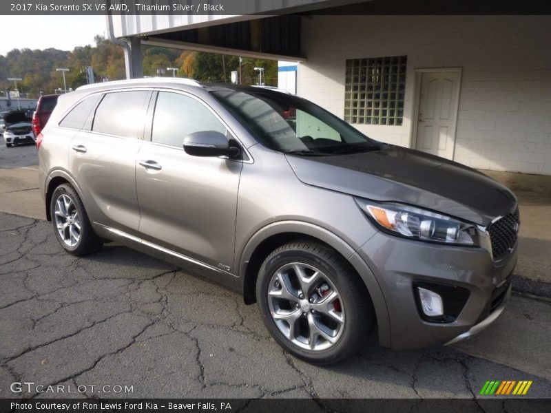 Titanium Silver / Black 2017 Kia Sorento SX V6 AWD