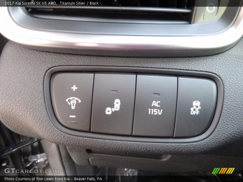 Titanium Silver / Black 2017 Kia Sorento SX V6 AWD