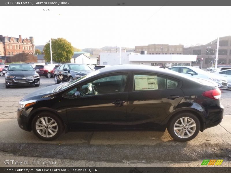 Aurora Black / Black 2017 Kia Forte S