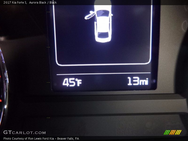 Aurora Black / Black 2017 Kia Forte S