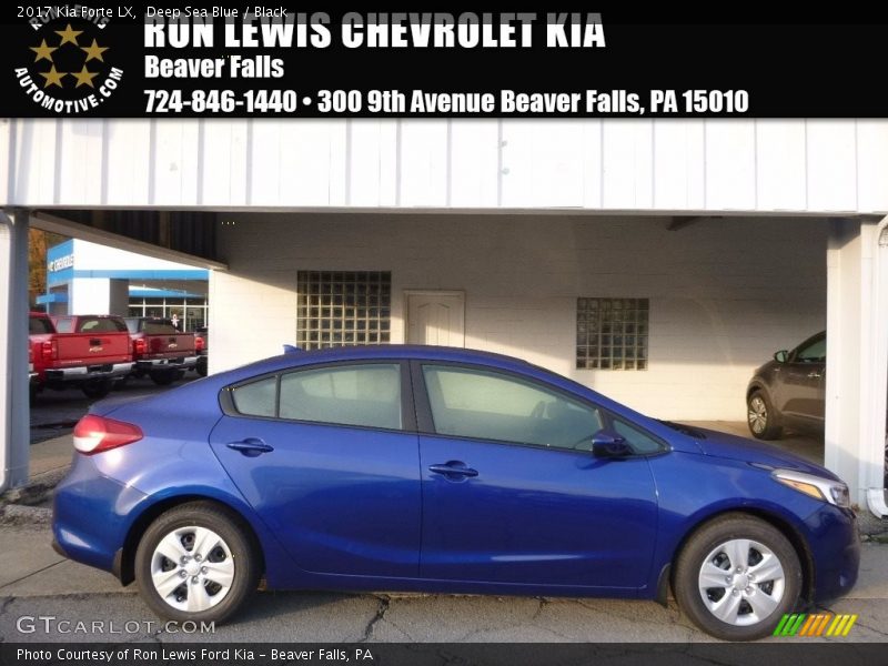 Deep Sea Blue / Black 2017 Kia Forte LX