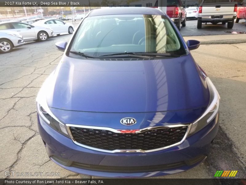 Deep Sea Blue / Black 2017 Kia Forte LX