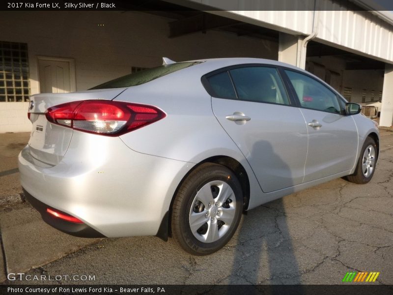 Silky Silver / Black 2017 Kia Forte LX