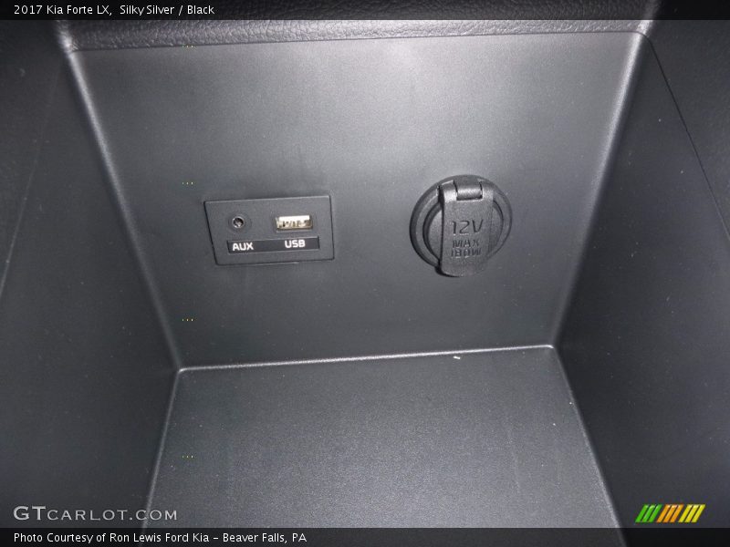 Silky Silver / Black 2017 Kia Forte LX