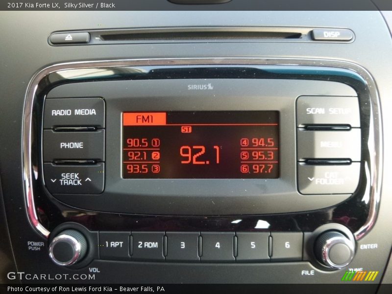 Silky Silver / Black 2017 Kia Forte LX