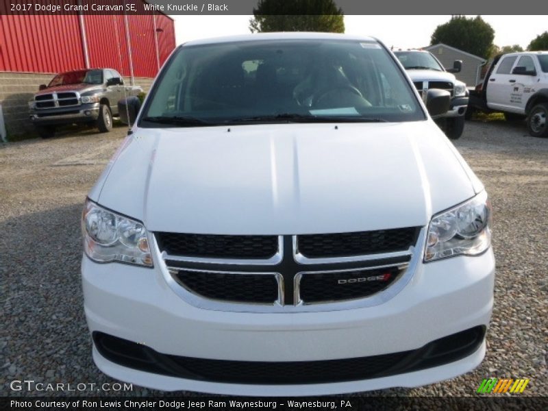 White Knuckle / Black 2017 Dodge Grand Caravan SE