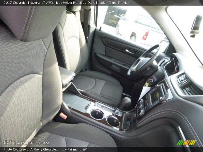 Blue Velvet Metallic / Dark Titanium/Light Titanium 2017 Chevrolet Traverse LT AWD