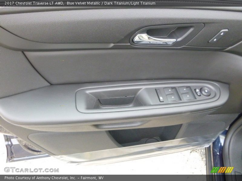 Blue Velvet Metallic / Dark Titanium/Light Titanium 2017 Chevrolet Traverse LT AWD