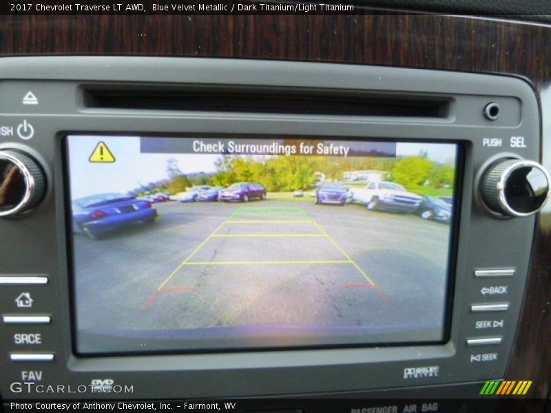 Blue Velvet Metallic / Dark Titanium/Light Titanium 2017 Chevrolet Traverse LT AWD
