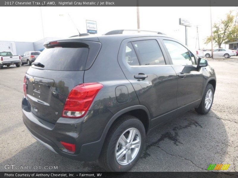 Nightfall Gray Metallic / Jet Black 2017 Chevrolet Trax LT AWD