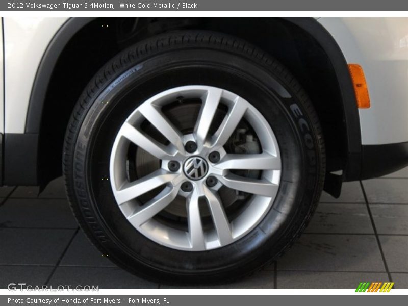 White Gold Metallic / Black 2012 Volkswagen Tiguan S 4Motion