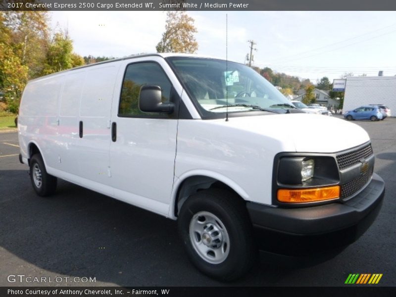 Summit White / Medium Pewter 2017 Chevrolet Express 2500 Cargo Extended WT